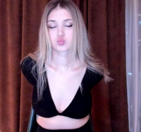 Aalliyahh porn model archive