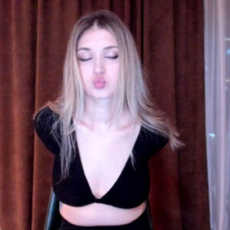 Aalliyahh pornstar xxx img