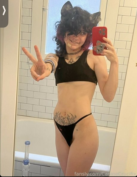 CanineCrucifix pornstar picture