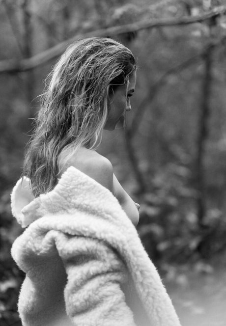 Merel Van Der Wouden hd model galleries