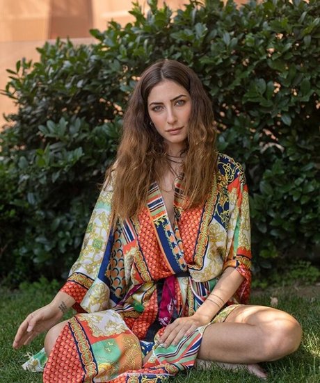 Hazar Motan pornstar hd photos