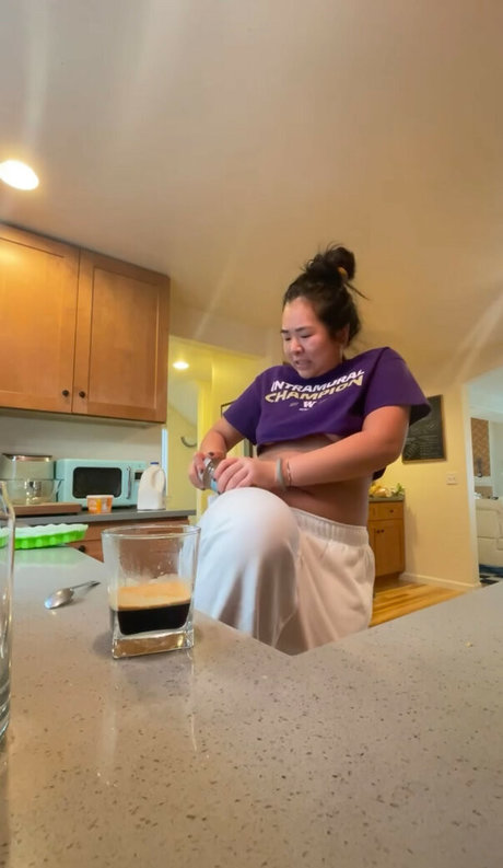 chloroblasts hd actress pics