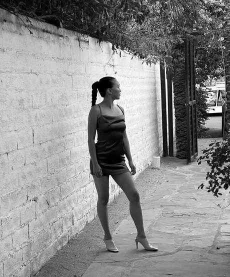 Erika Fong nude actress archive