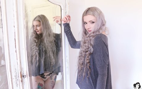 Vehera SG star sex image