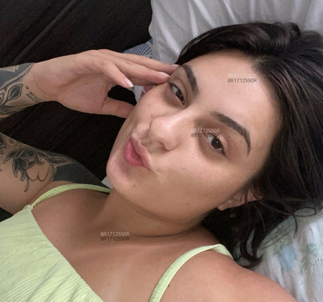 Senhoritaisasilva adult star img