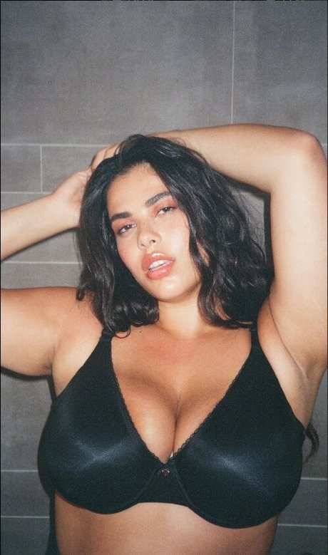 Shay Zanco pornstar nude galleries