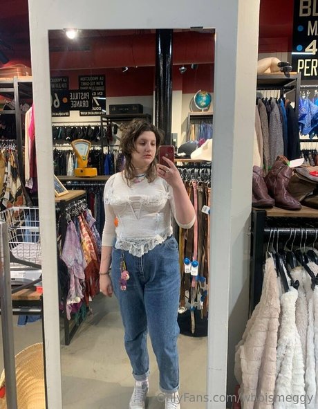 whoismeggy nude star pic