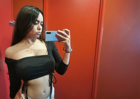 baal T pretty pornstar photo