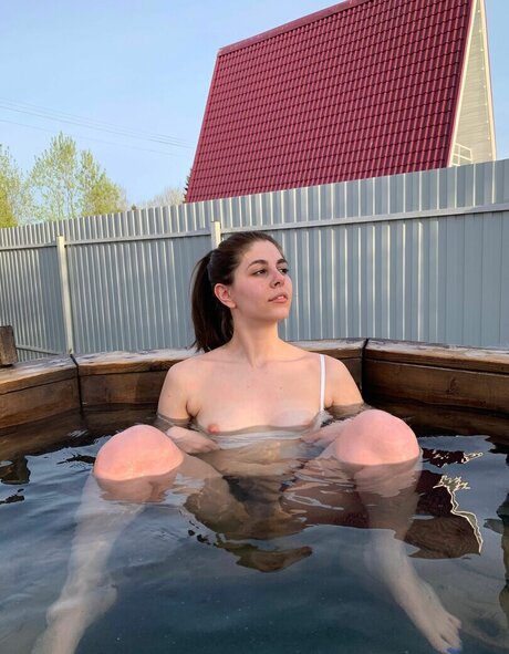 Wonder Carla star xxx image