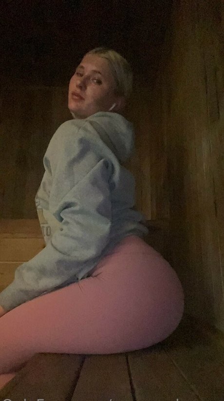 Savannahwray art pornstar archive