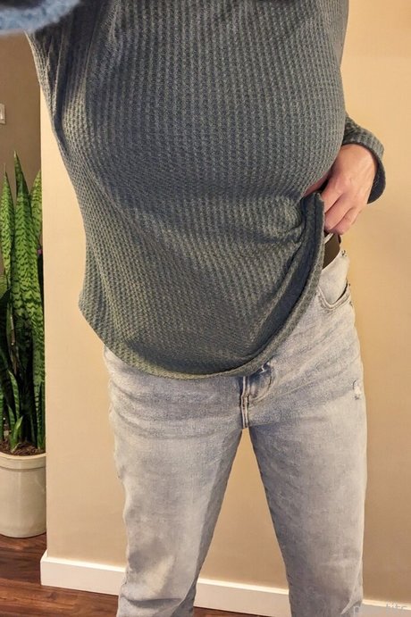 Piss tits art model pictures