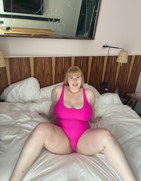 CaylaSnow star photos