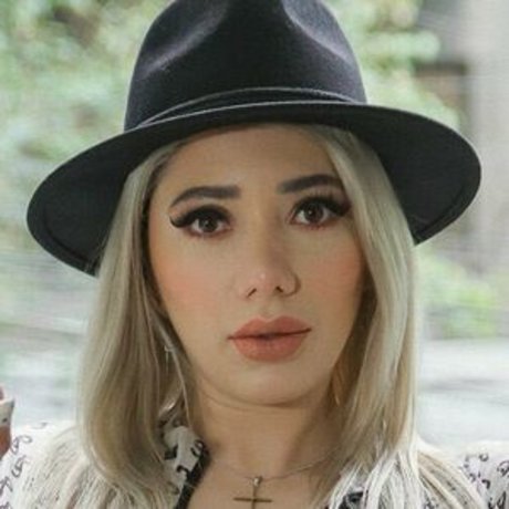 Ana Elisa sexy pornstar photo