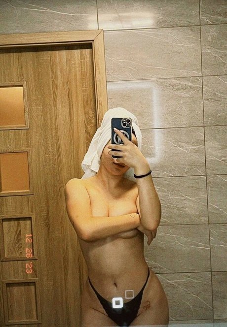 lovemimmi pretty pornstar images