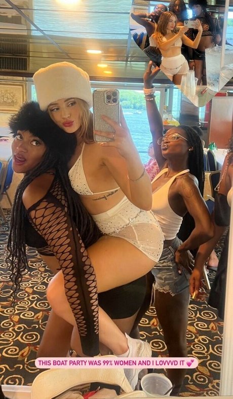 Mae Welsch pornstar beautiful images