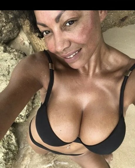 Charmaine Sinclair model naked archive