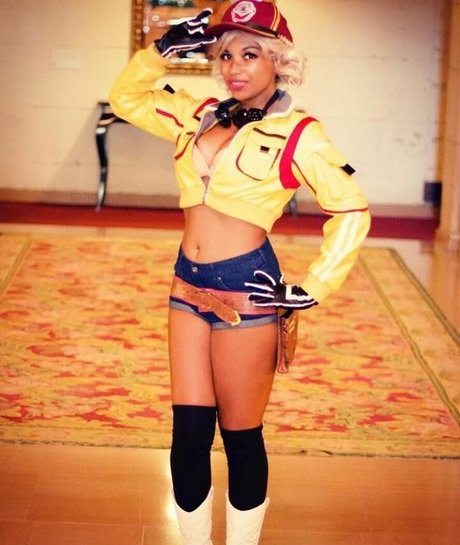 Mica Burton sexy model gallery