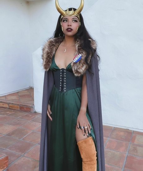 Mica Burton sex actress archive