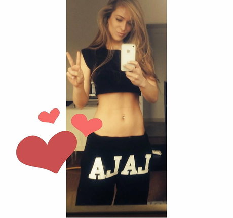 Kinga Kujawska pornstar sex photos