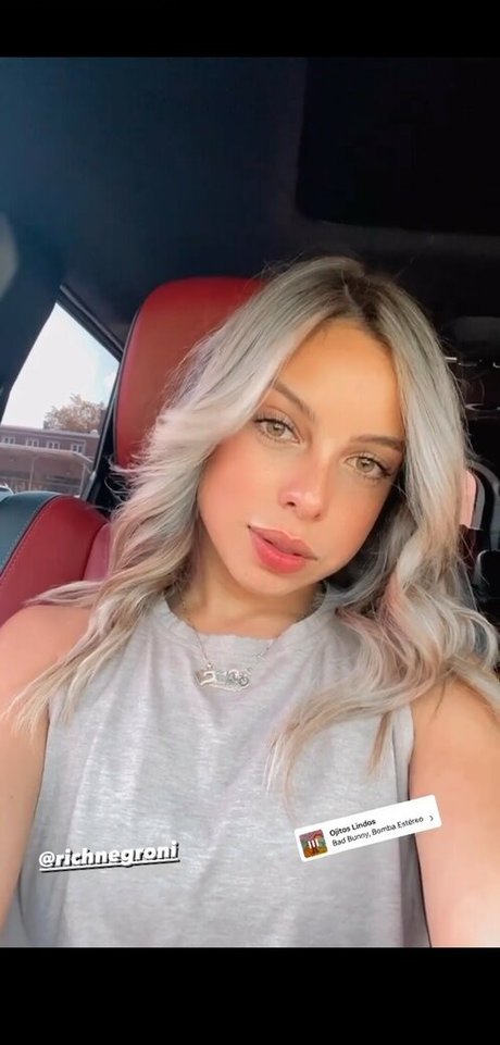 Solibeth Brito erotic actress gallery