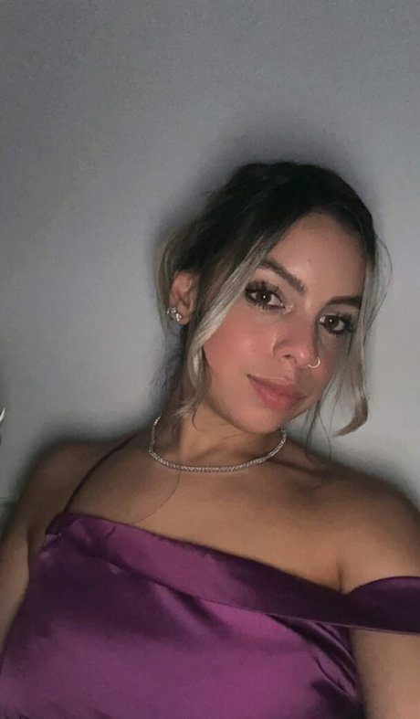 Solibeth Brito pretty model pic