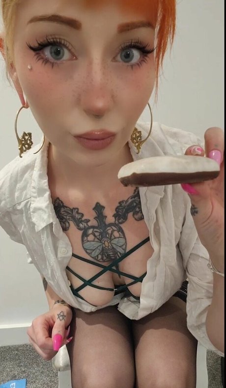 Almalexia star nude galleries