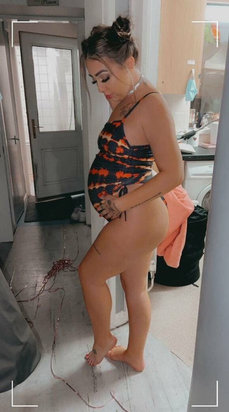 Amysonly145 star erotic galleries