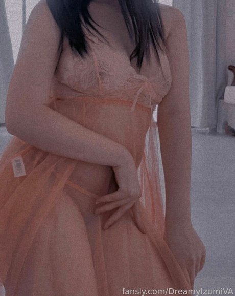 DreamyIzumiVA hot star images