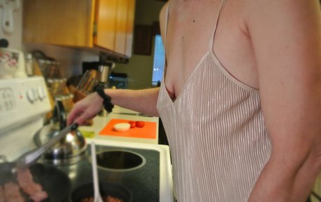 british blonde onlyfans free photos