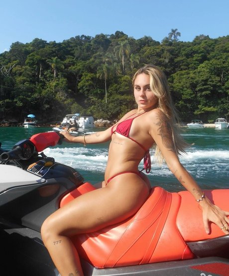 Lara Juc_ pornstar beautiful img