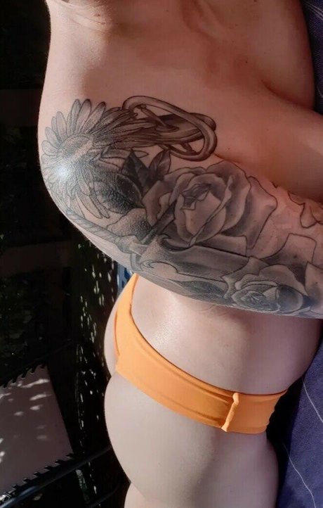 Salunes secret nude pornstar galleries