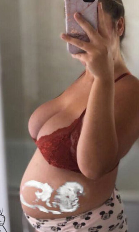 Nicole Barker pornographic star images