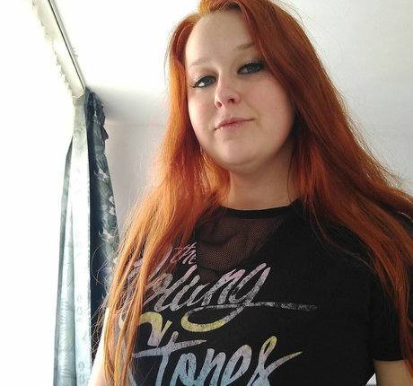 Goddess Julia star free pic