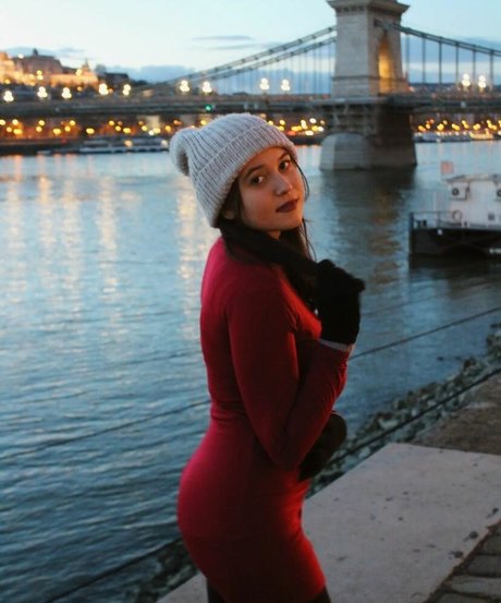 supermire model gallery