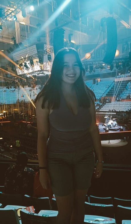 supermire star high quality image