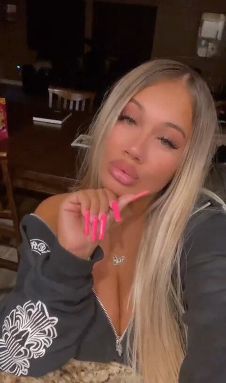 Gianna Malave sexy star images