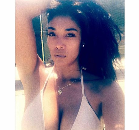 MilaJ free star photos