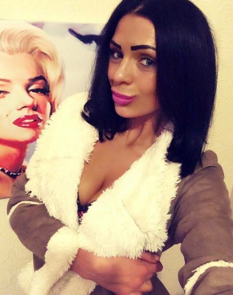 Iasmina Roxana sex star images