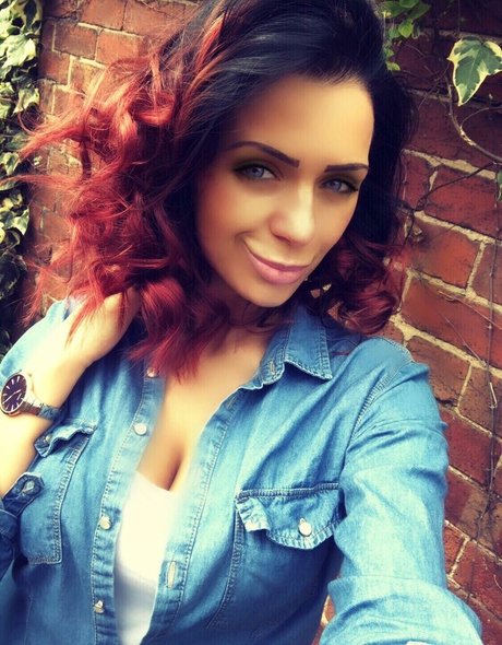 Iasmina Roxana art actress images