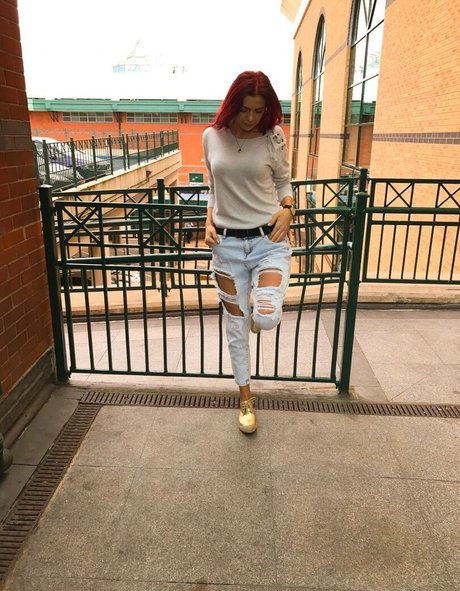 Iasmina Roxana xxx pornstar gallery