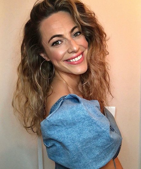 Lauren R star nudes pics