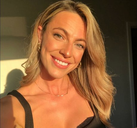 Lauren R sex star photo