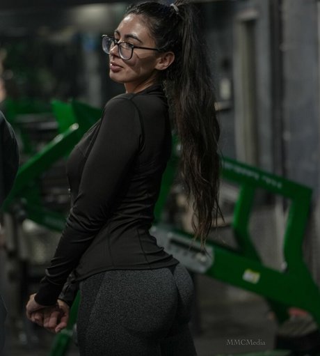 flexwness free model pic