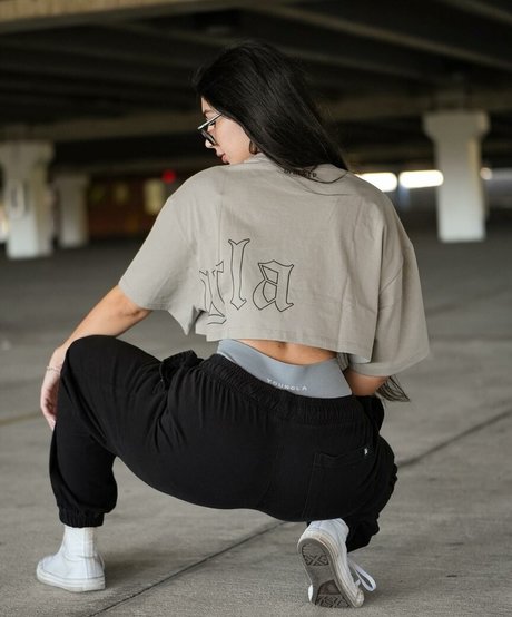 flexwness star adult gallery