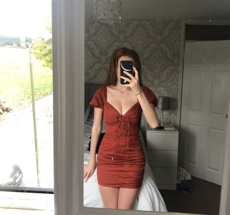 Alicia Ivatt hot pornstar pic