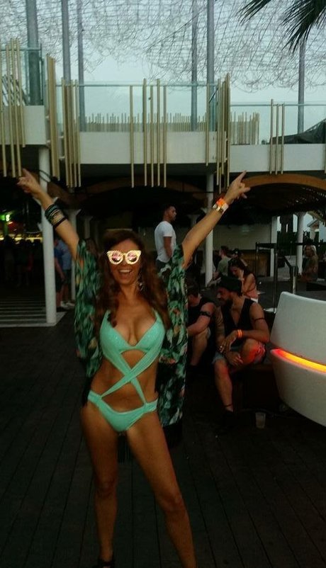 Sharon Cunningham star beautiful photo