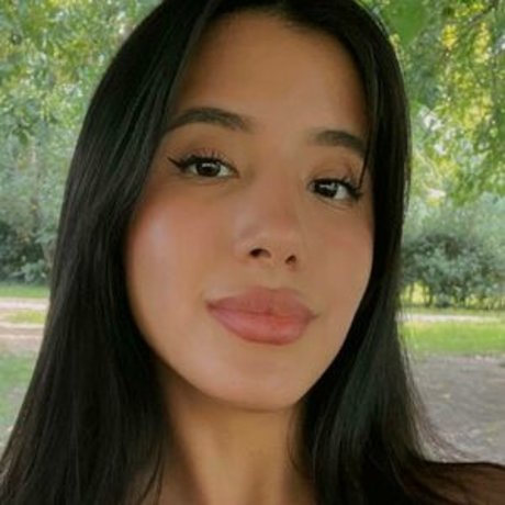 Fanny Rojas perfect model pictures