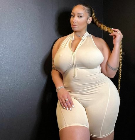 tylea adore pretty pornstar photo