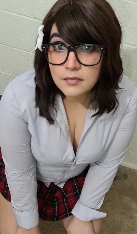 KittyFrills star beautiful pics