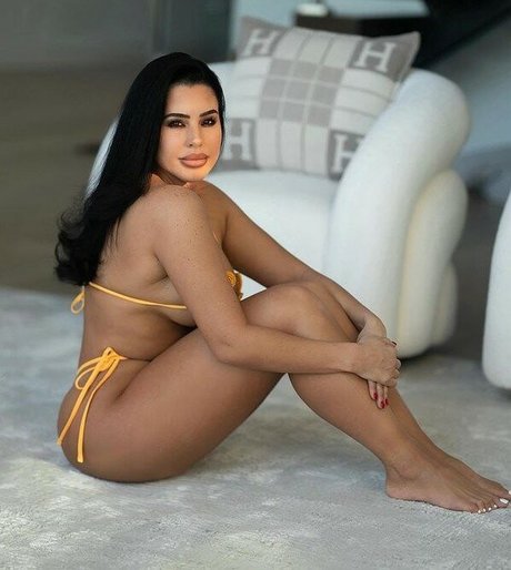 Stephanie Ball model erotic pictures